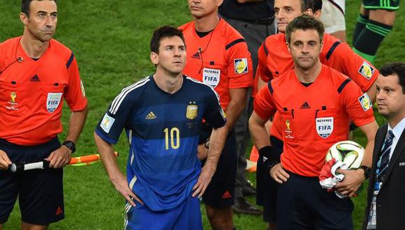 Fabián Soldini reveló lo mucho que afectó a Lionel Messi perder la final en Brasil 2014. (Foto: AFP)