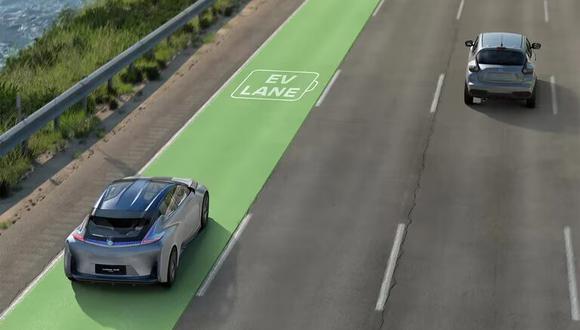Suecia se proyecta a tener la primera autopista que permite recargar los autos eléctricos en movimiento. (Foto: infobae.com)