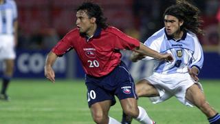 Fabián Estay, exseleccionado chileno: “Los Perú-Chile son guerras deportivas, pero quedan entre los 22 jugadores en el campo”