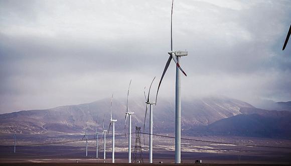 Planta Eolica Wayra de Enel. Planta eolica mas grande del Peru ubicada en Nazca.
© Victor Idrogo / Iconica para Catalan Studio