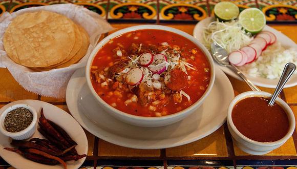 Comer pozole es toda una tradición durante las fiestas de independencia de México. (GETTY IMAGES)