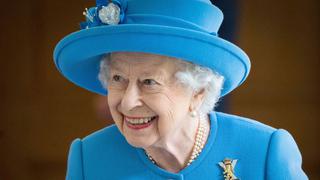 Un dragón gigante, desfiles y danzas para los 70 años de reinado de Isabel II en 2022