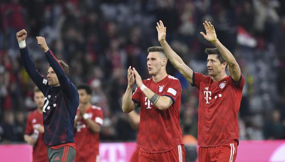 El Bayern Munich goleó 5-0 al Borussia Dortmund y pasó a liderar la Bundesliga, certamen que ha ganado en los seis últimos años. (Foto: AP)