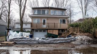 Miles de evacuados y casas bajo el agua por inundaciones en Canadá | FOTOS