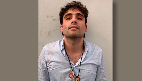 Fiscalía mexicana investigará a funcionarios por liberación del hijo del “Chapo”.