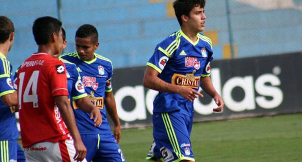 Luiz Da Silva irá a pasar unas pruebas en el PSV. (Foto: Peru.com)