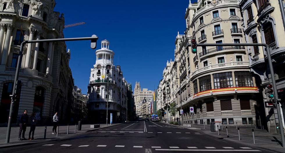 España aprobó un nuevo Reglamento de Extranjería para recibir a miles de trabajadores. (JAVIER SORIANO / AFP).