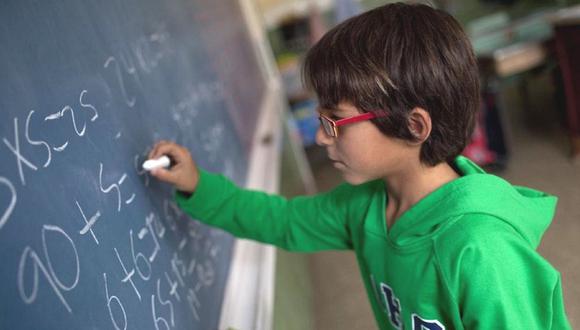 Inscríbete AQUÍ a curso Nacional de Matemáticas en el que escolares pueden ganar S/50 mil | Foto: Andina