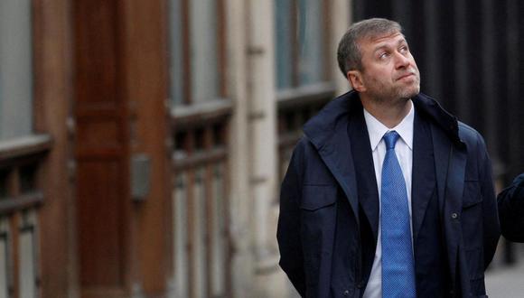 Roman Abramovich le dice adiós a Chelsea. (Foto: Reuters)