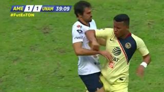 América vs. Pumas: Roger Martínez fue expulsado en las Águilas por este codazo | VIDEO