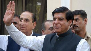 Pakistán: ordenan el arresto del primer ministro por escándalo de corrupción 