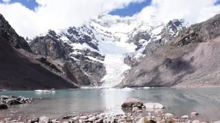 Cusco: caída de bloques de hielo de nevado deja personas damnificadas y viviendas destruidas, reporta Indeci