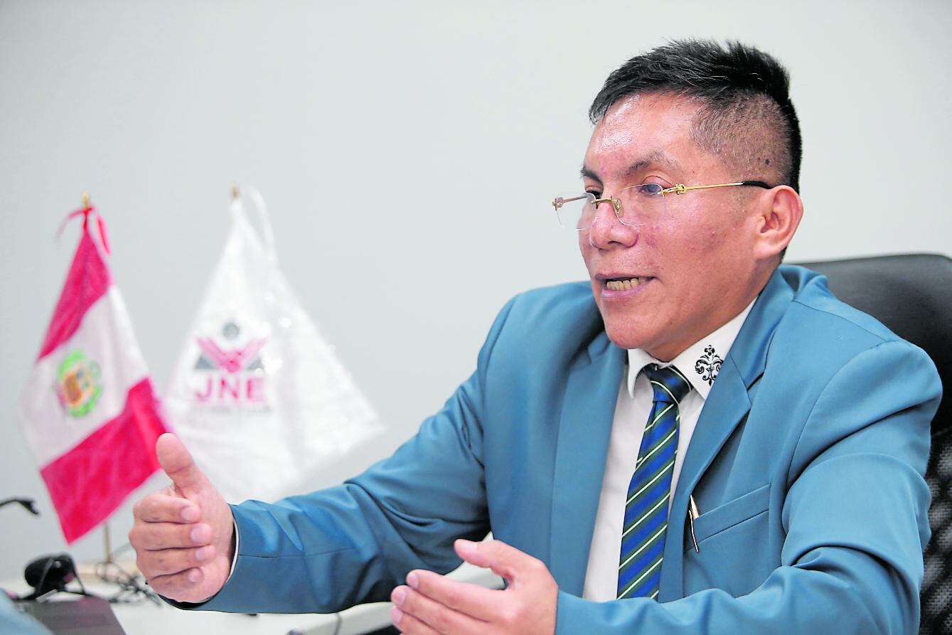 Luis Carrasco, presidente del JEE Lima Centro, adelanta que hoy se darían a conocer al menos 50 exclusiones (FOTO: GEC)