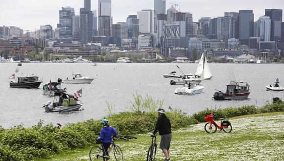 La mayoría de la población de Seattle está siguiendo las normas del confinamiento. (Foto: Jason Redmond / AFP)