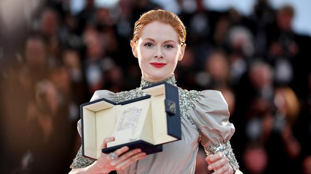 Emily Beecham, la Mejor actriz de Cannes 2019. (Foto: AFP)