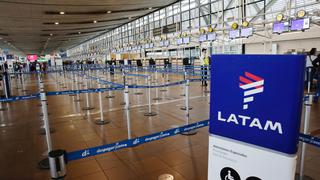 Latam cancela 1.575 vuelos en Sudamérica por huelga