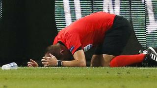 Árbitro fue agredido brutalmente con una botella durante un partido de la Europa League