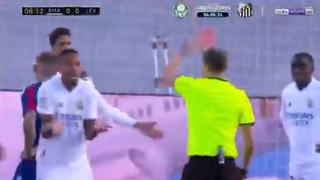 Real Madrid vs. Levante: Eder Militao fue expulsado a los 09′ tras revisión en el VAR | VIDEO