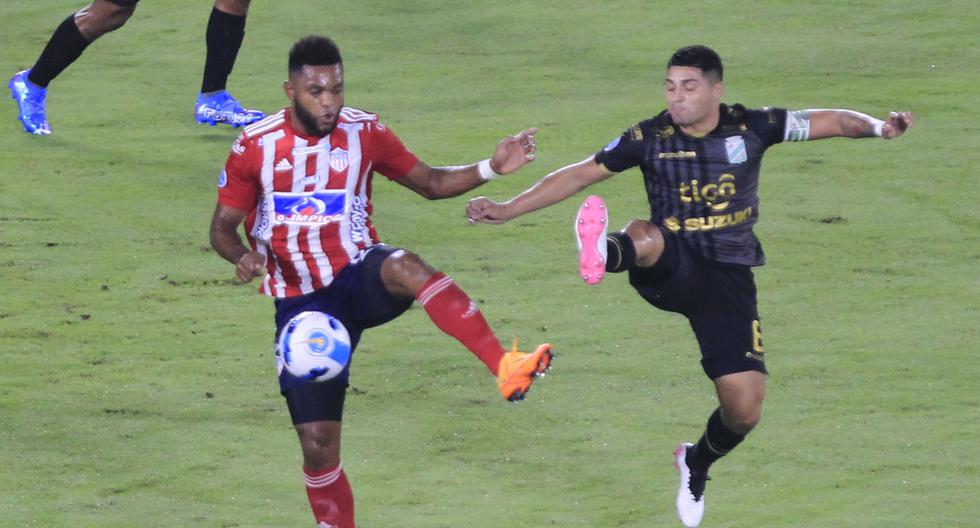 Junior - Oriente Petrolero se enfrentaron por Copa Sudamericana. Fuente: EFE