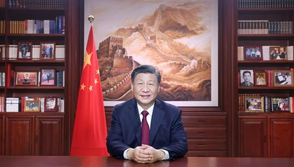 El presidente de China, Xi Jinping, pronuncia un discurso de Año Nuevo para celebrar el 2023, Beijing, China, 31 de diciembre de 2022. (Foto de EFE/EPA/XINHUA)