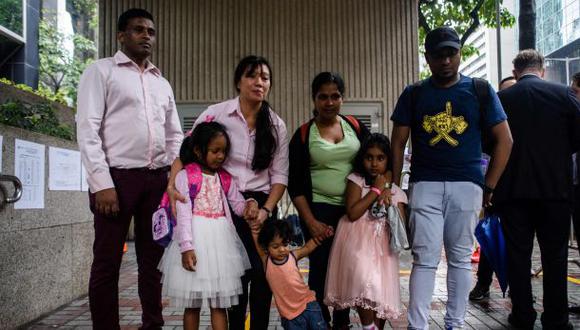 Este caso en Hong Kong afecta a la filipina Vanessa Mae Rodel y su hija de cuatro a&ntilde;os, Ajith Pushpakumara; as&iacute; como al ex soldado de Sri Lanka Supun Thilina Kellapatha, a su esposa y sus dos hijos. (Foto:AFP)
