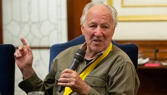 Werner Herzog, director de “Fitzcarraldo” y “Aguirre, la cólera de Dios”, recibió la medalla de Lima. (Foto: @MuniLima)