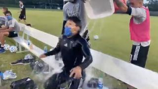 Ruidíaz recibió baño de agua helada en los entrenamientos del Seattle Sounders | VIDEO