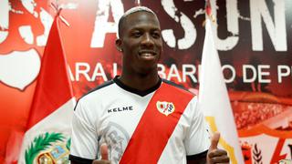 Luis Advíncula, elegido nuevamente como el futbolista del mes en Rayo Vallecano