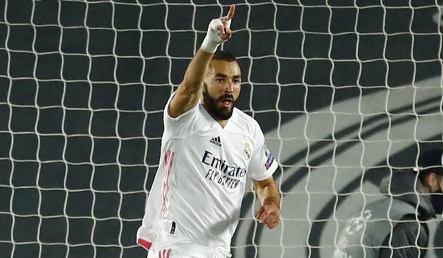 Karim Benzema anotó el 1-0 del Real Madrid por la Champions League | Fotos: Agencias