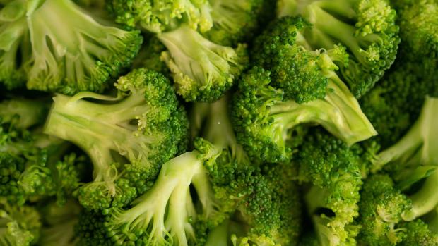 One cup of broccoli contains 112 mg of calcium.