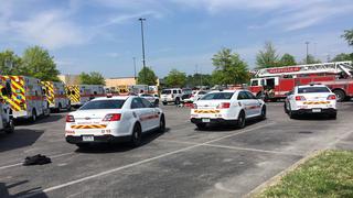 Tiroteo en un centro comercial de Nashville deja un herido