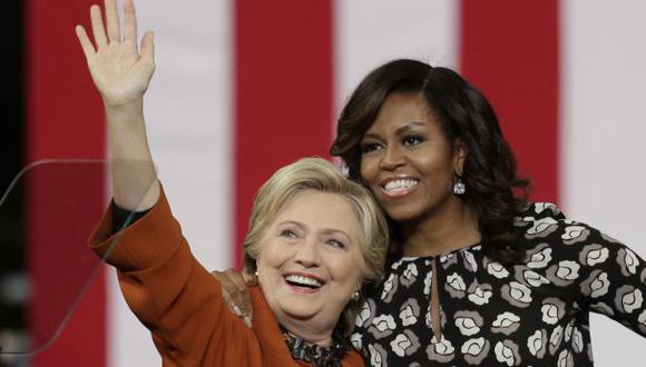 Clinton y Michelle Obama, juntas por primera vez en campaña