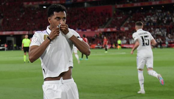 Rodrygo: por qué hizo el particular gesto tras hacer el gol que le dio la Copa del Rey al Real Madrid. (Foto: AFP | Fotógrafo: CRISTINA QUICLER)
