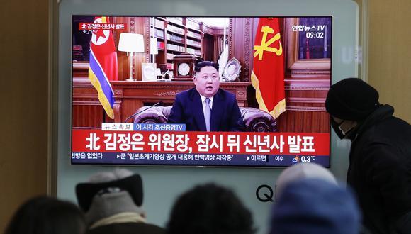 El líder de Corea del Norte dijo también que Estados Unidos y Corea del Sur no deberían seguir llevando a cabo ejercicios militares conjuntos pues generan "una fuerte tensión". (AP)