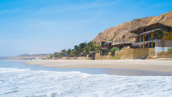 Este balneario peruano destaca por sus hermosas playas y deliciosa gastronomía marina. (Foto referencial: Shutterstock)