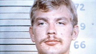 Quién era Jeffrey Dahmer, el llamado “monstruo de Milwaukee” a quien retrata la polémica serie de Netflix