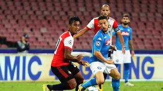 El error de Renato Tapia: intentó un lujo y generó gol de Napoli