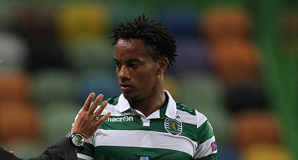 André Carrillo recibe pálabras del entrenador del Benfica. (Foto: Getty Images)