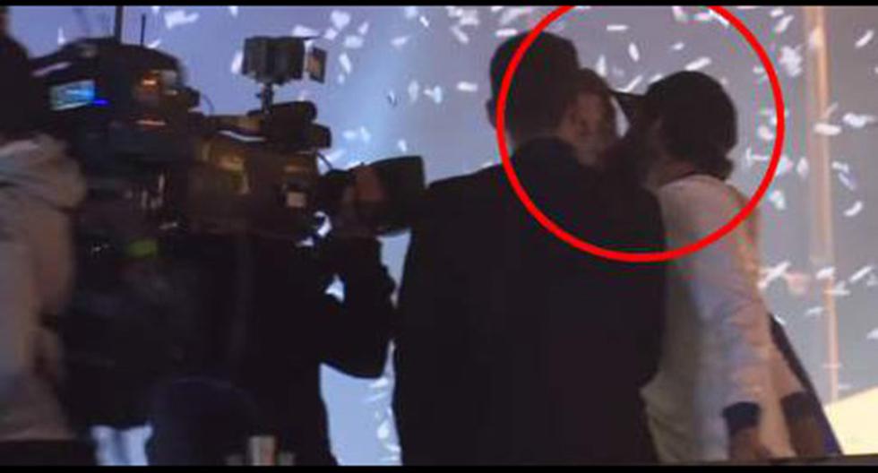 Isco y Sergio Ramos protagonizan beso en la boca en celebraciones del Real Madrid. (Foto: captura YouTube)