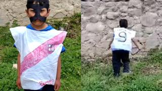 Apurímac: La inspiradora historia del niño que elaboró su propia camiseta de Lapadula con una bolsa de plástico | VIDEO
