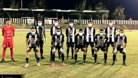 Los jugadores del Cacique Diriangén de Nicaragua saltaron con mascarillas a la cancha. (Foto: @1917Diriangen)