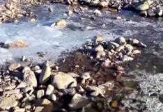 Puno: bajas temperaturas congelan agua del río Laraqueri en Pichacani