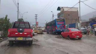 Huaico llega a Huaycán: gran congestión en la Carretera Central