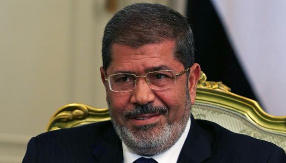 Ex presidente egipcio Mohamed Mursi fue enterrado discretamente en El Cairo. (Reuters).