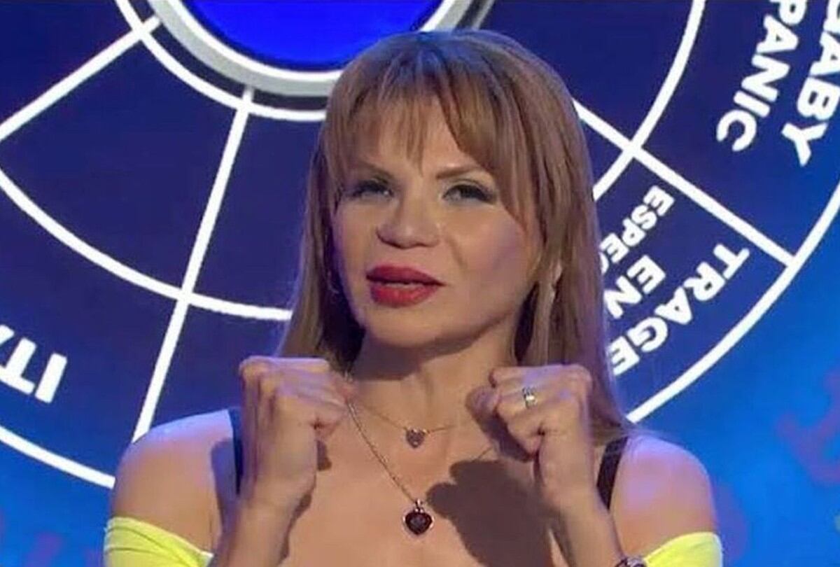 Mhoni Vidente los presenta las predicciones de lo que le darán a los signos del zodiaco para esta nueva semana 
 (Foto: Televisa)