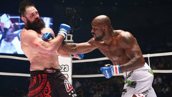 MMA: el nocaut de 'King Mo' Lawal a Brett McDermott [VIDEO]