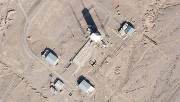 En esta foto satelital de Planet Labs Inc., se observa una base de lazamiento en el puerto espacial Imam Khomeini en la provincia de Semnan, Irán. (Foto: Planet Labs Inc. vía AP)