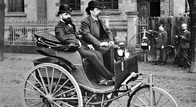 Hace 128 años se patentó el primer auto a gasolina - 1