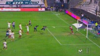 Alianza Lima: gol anulado a Guevgeozián por fuera de juego