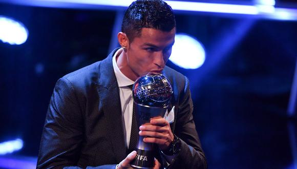 El crack portugués del Real Madrid, Cristiano Ronaldo, consiguió el The Best FIFA 2017 al Mejor Jugador. En la edición anterior también se adjudicó con el galardón. (Foto: AFP)